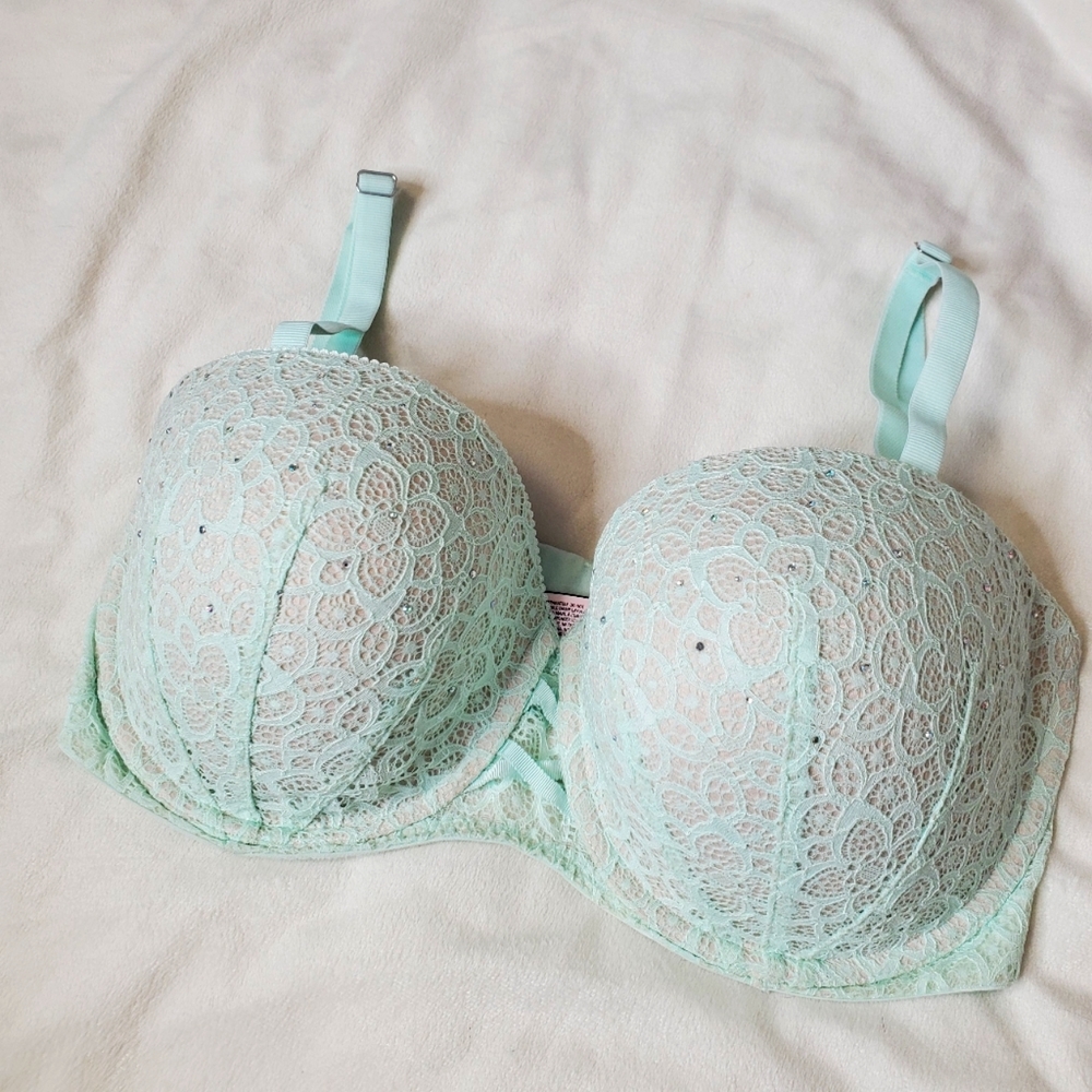 Victoria's Secret Rhinestone Multi-Way Bra 36DDD